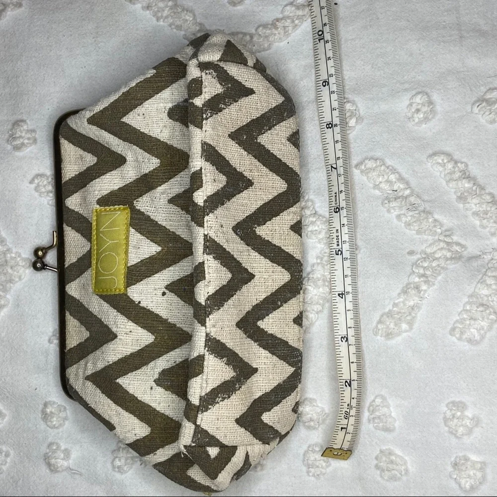 JOYN | handmade | INDIA | snap clutch